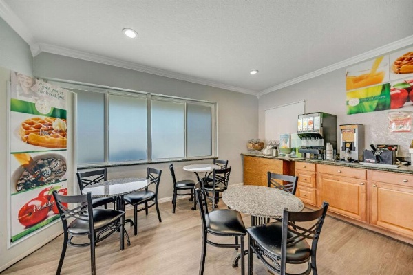 Quality Inn Santa Cruz image 23