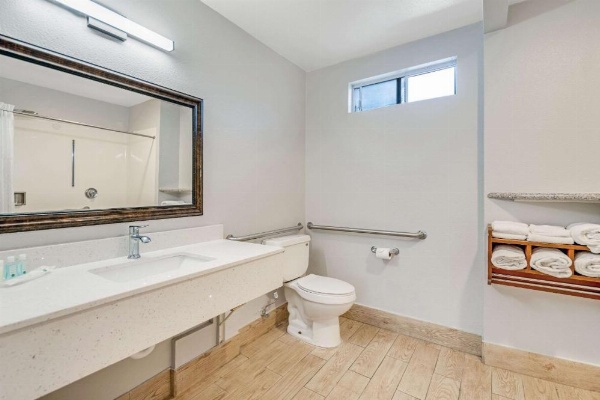 Quality Inn Santa Cruz image 29