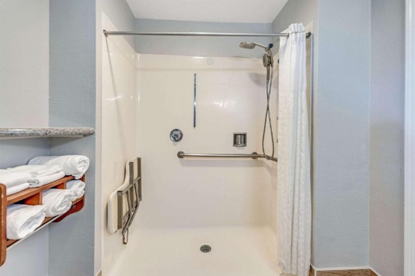 Quality Inn Santa Cruz image 30